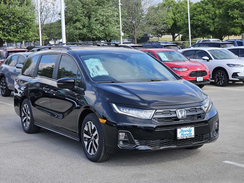 2026 Honda Odyssey - Image 3