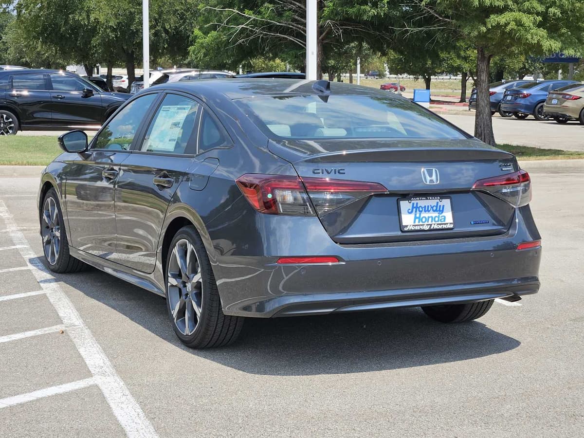 2026 Honda Civic Hybrid - Image 6