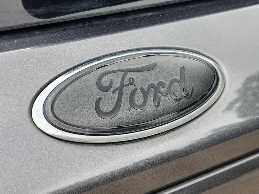 2021 Ford Explorer - Image 11
