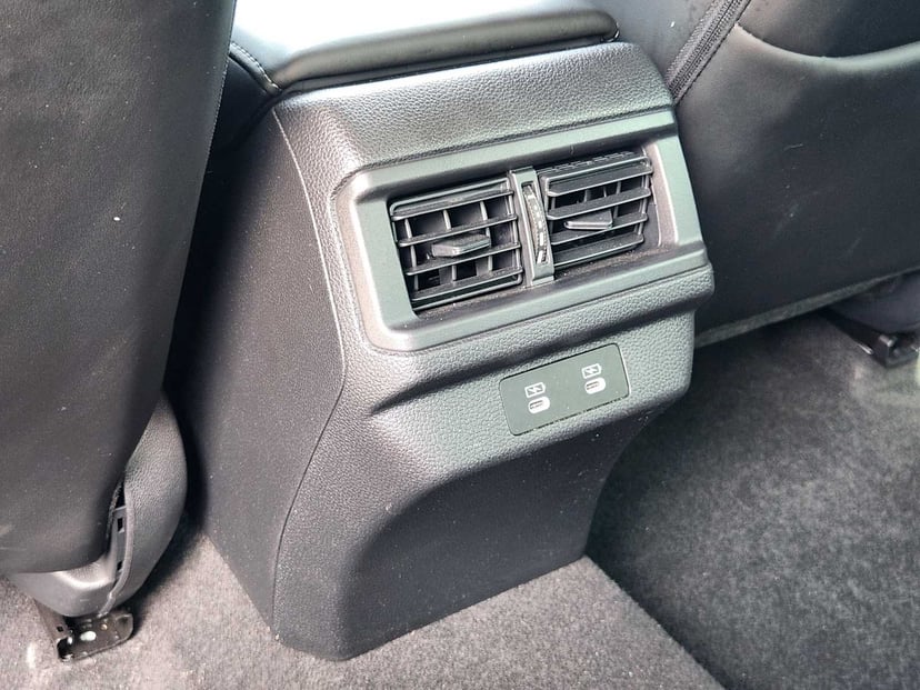 2023 Honda Accord Hybrid - Image 30