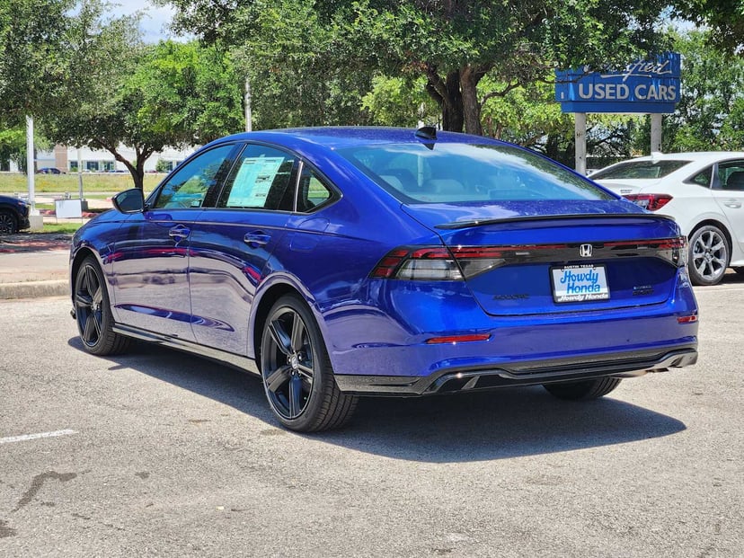 2026 Honda Accord Hybrid - Image 4