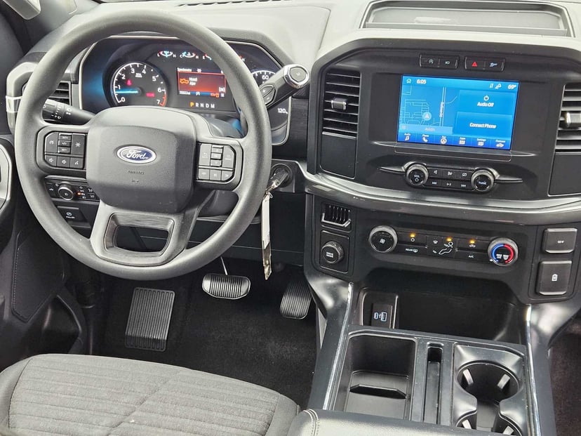 2022 Ford F-150 - Image 24