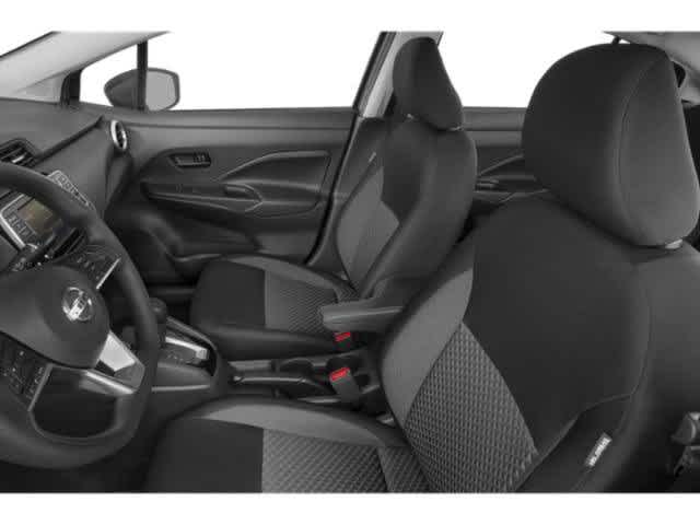 2021 Nissan Versa - Image 12