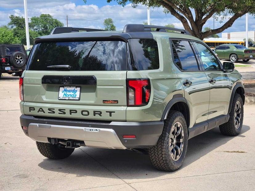 2026 Honda Passport - Image 4