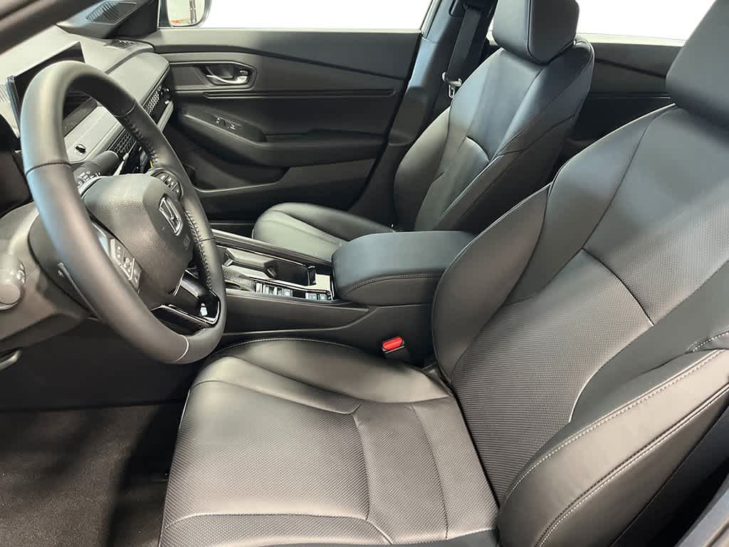 2026 Honda Accord Hybrid - Image 13