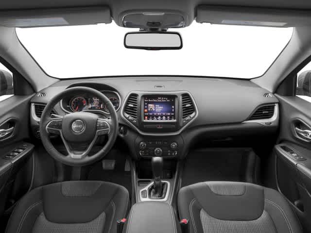 2017 Jeep Cherokee - Image 11