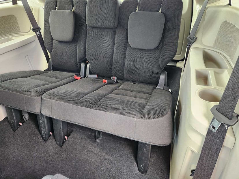 2019 Dodge Grand Caravan - Image 29