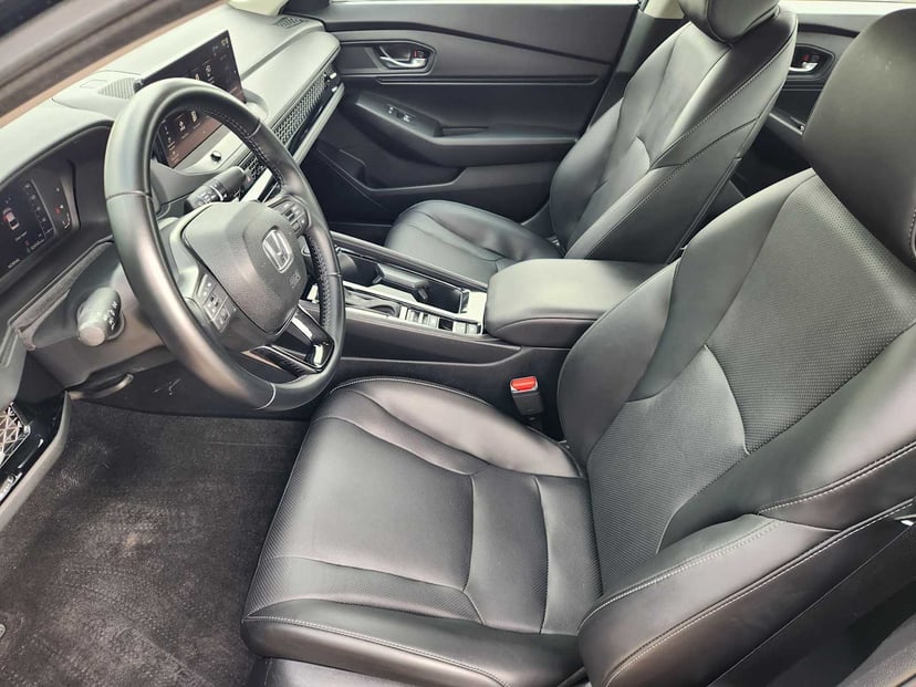 2024 Honda Accord Hybrid - Image 13