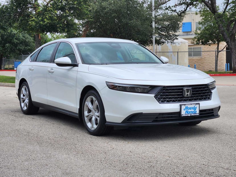 2023 Honda Accord - Image 2