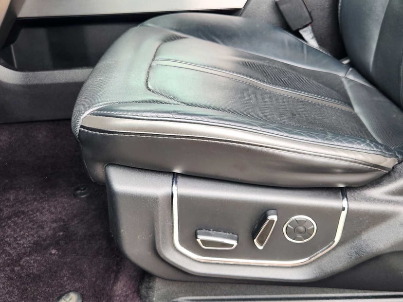 2017 Ford F-150 - Image 24