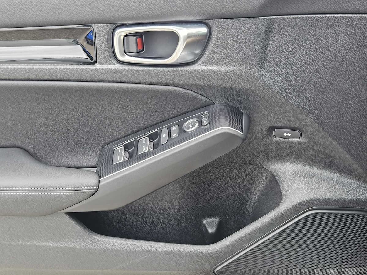 2026 Honda Civic Hybrid - Image 20