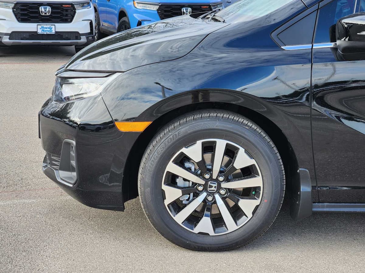 2026 Honda Odyssey - Image 7