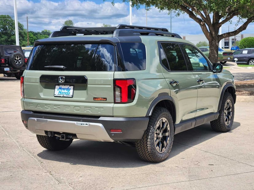 2026 Honda Passport - Image 4