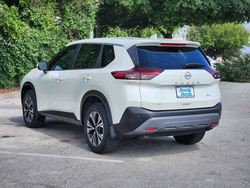 2023 Nissan Rogue - Image 5