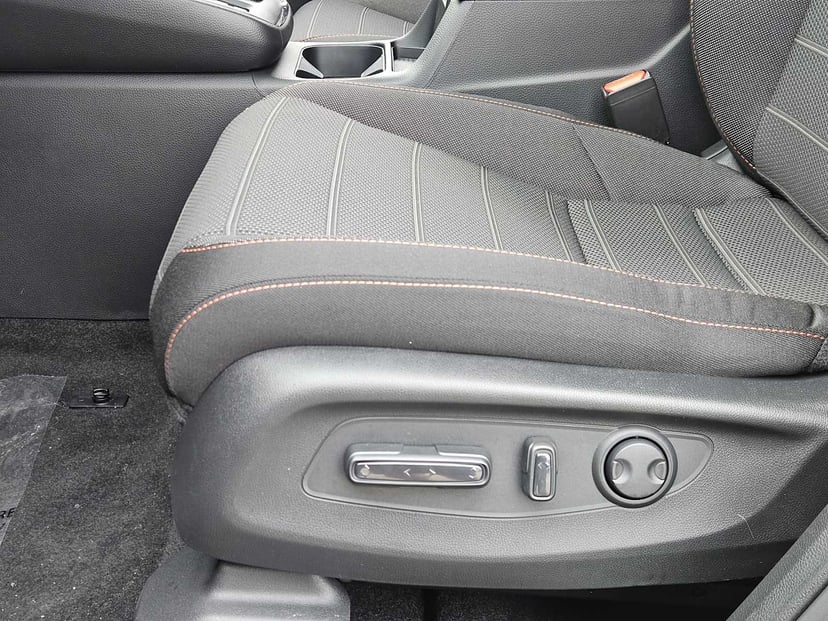2026 Honda CR-V Hybrid - Image 21