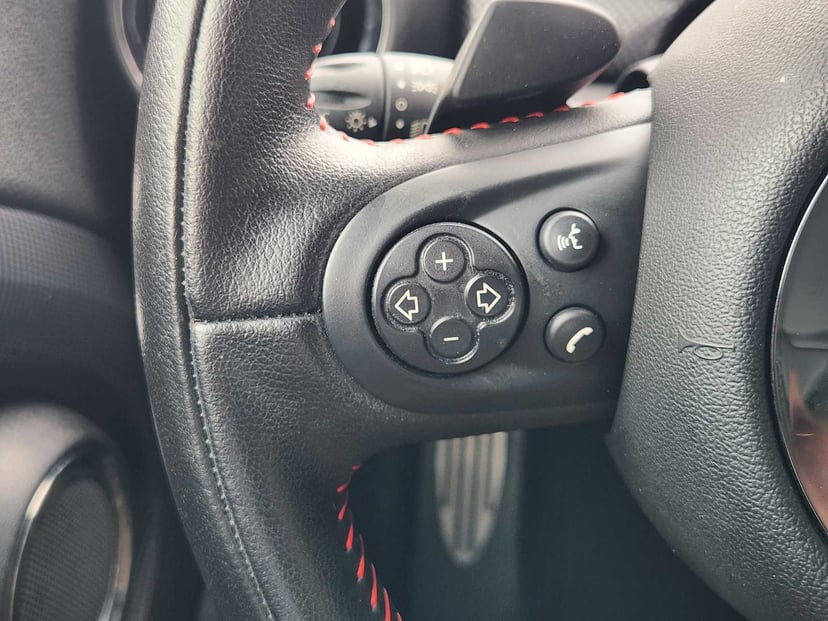 2015 MINI Coupe - Image 26