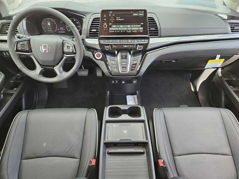 2026 Honda Odyssey - Image 23