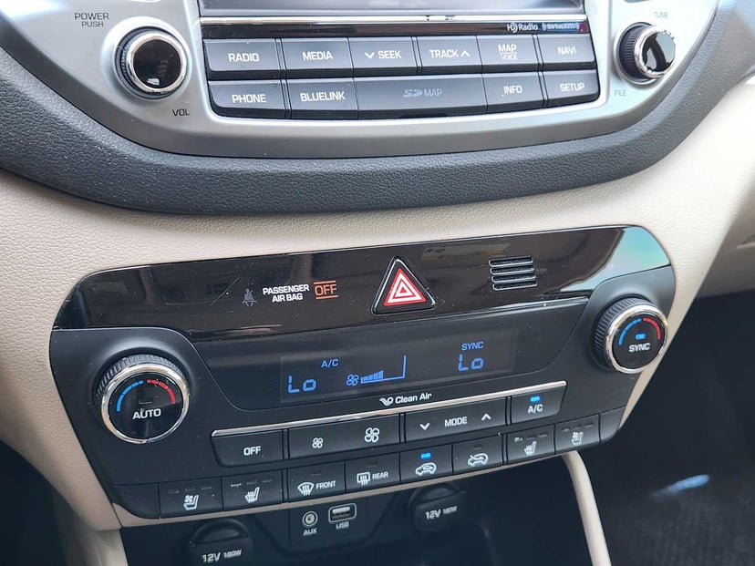 2016 Hyundai Tucson - Image 19