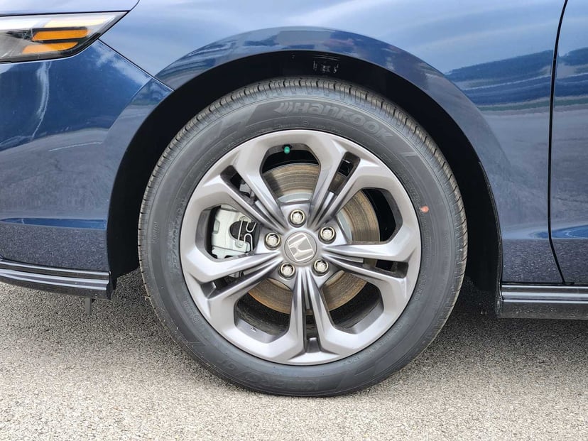 2026 Honda Accord Hybrid - Image 8