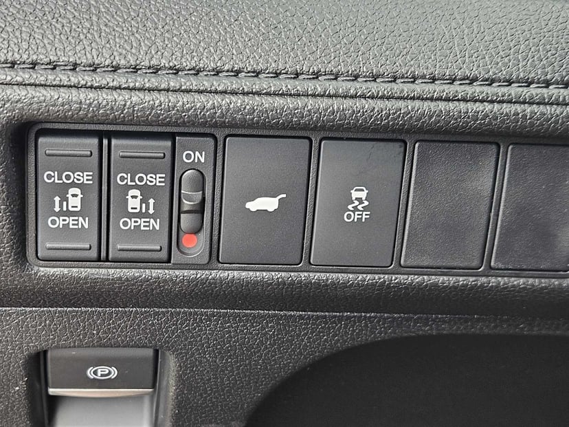 2026 Honda Odyssey - Image 17