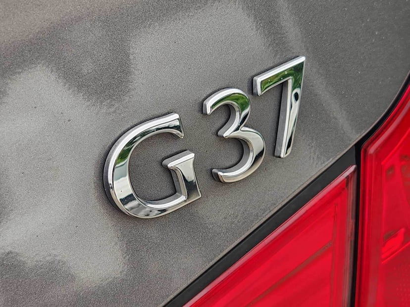 2012 INFINITI G37 Sedan - Image 11