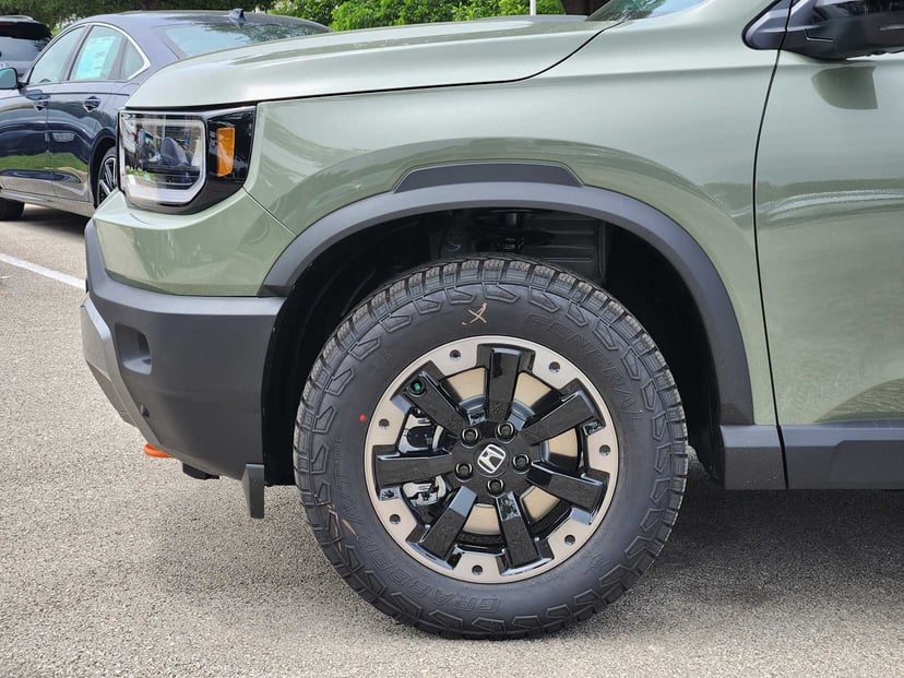 2026 Honda Passport - Image 6