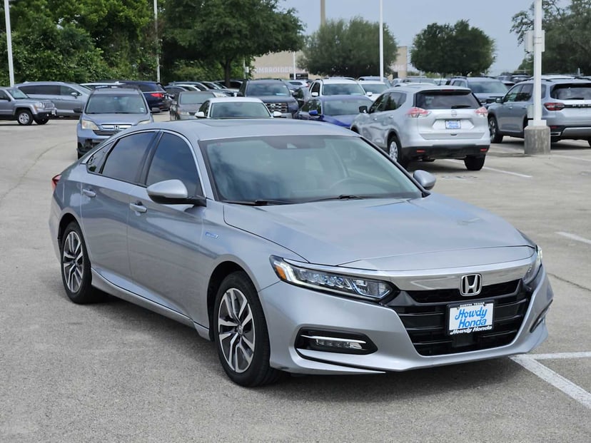 2018 Honda Accord Hybrid - Image 3