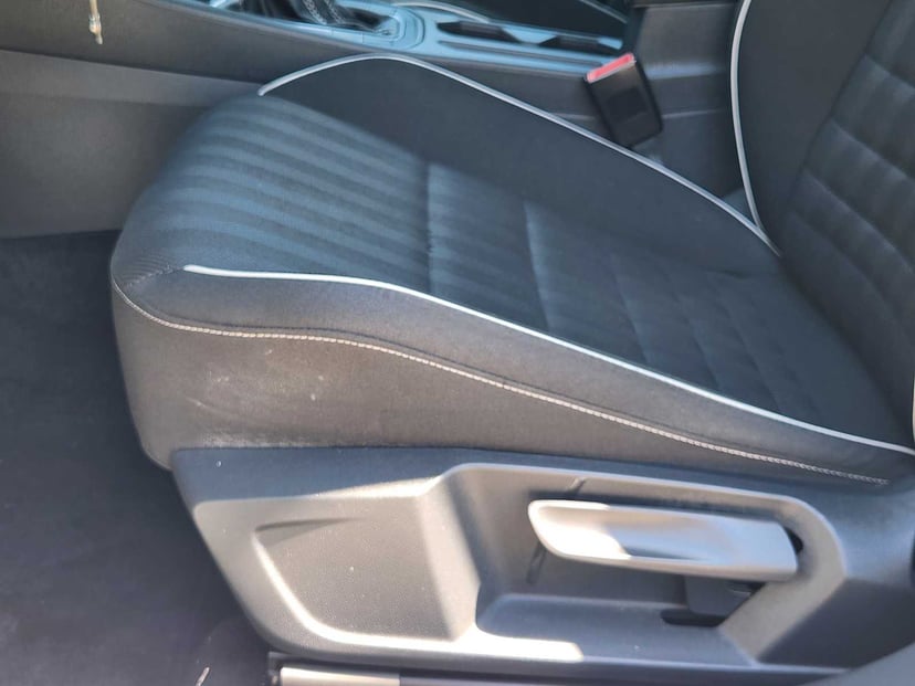 2023 Volkswagen Jetta - Image 24