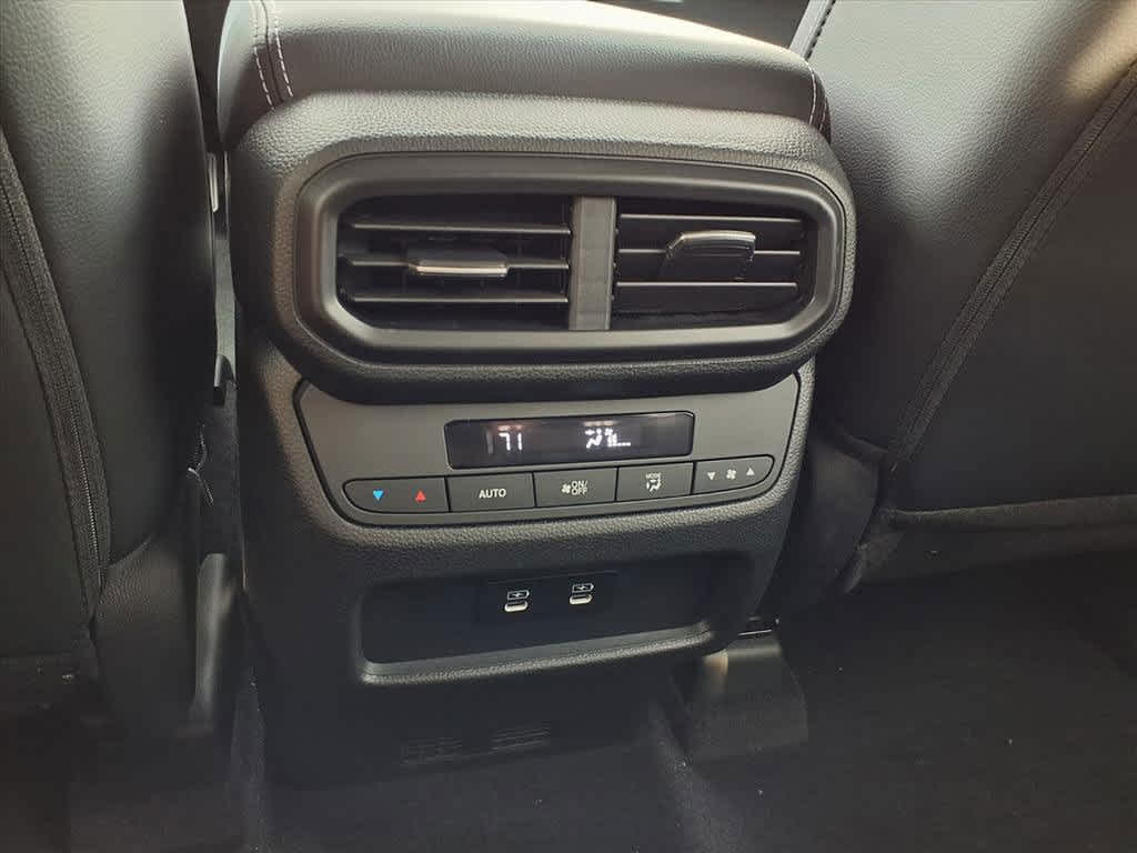 2026 Honda Pilot - Image 21