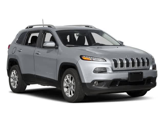 2017 Jeep Cherokee - Image 9