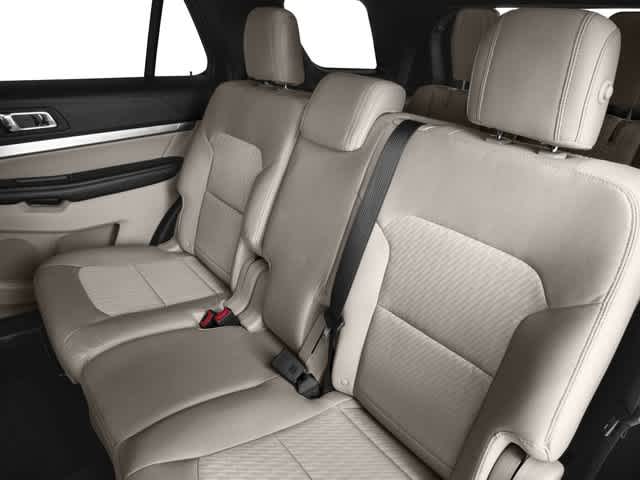 2017 Ford Explorer - Image 14