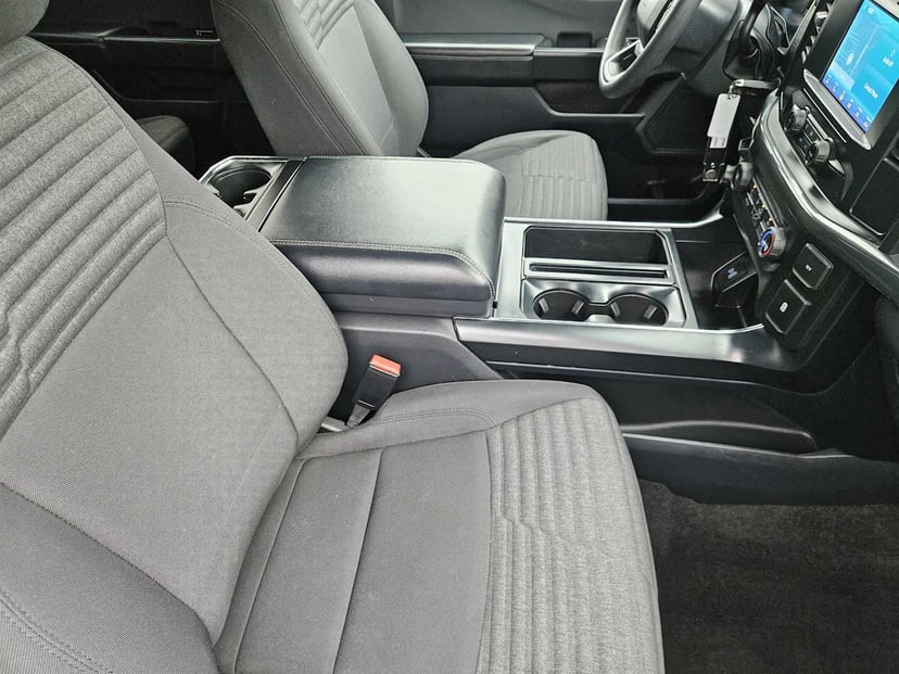 2022 Ford F-150 - Image 13