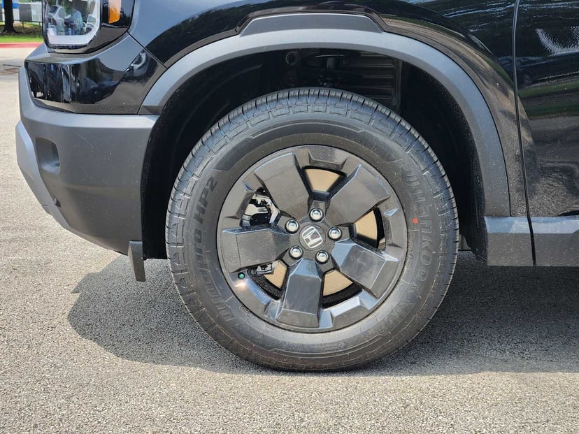 2026 Honda Passport - Image 7