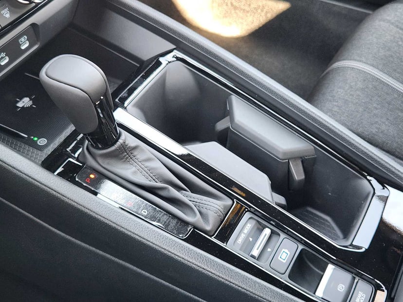 2026 Honda Accord Hybrid - Image 18