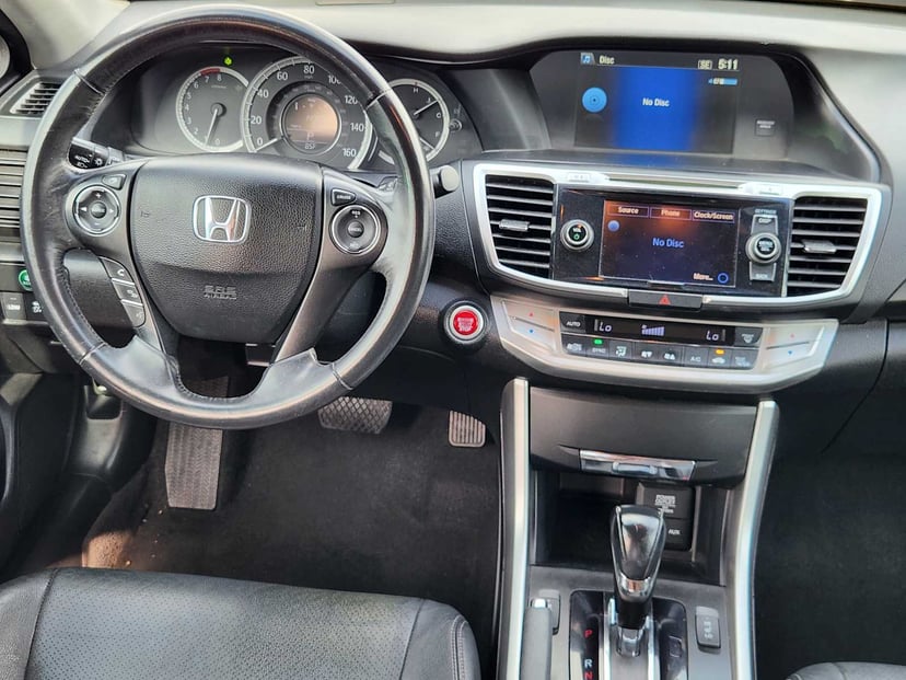 2013 Honda Accord - Image 26