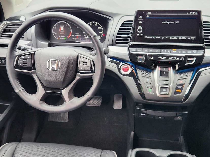 2025 Honda Odyssey - Image 27