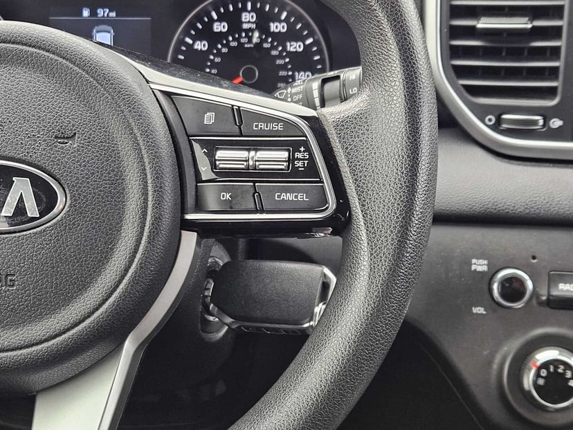 2022 Kia Sportage - Image 25