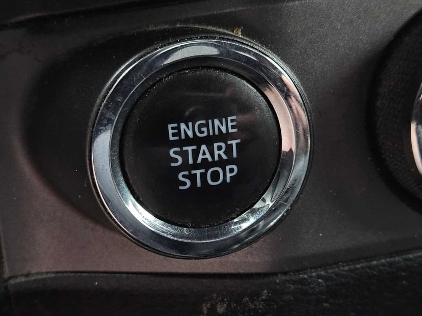 2016 Toyota Tacoma - Image 21