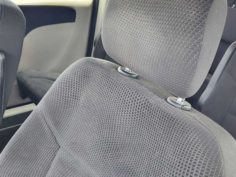 2019 Dodge Grand Caravan - Image 14
