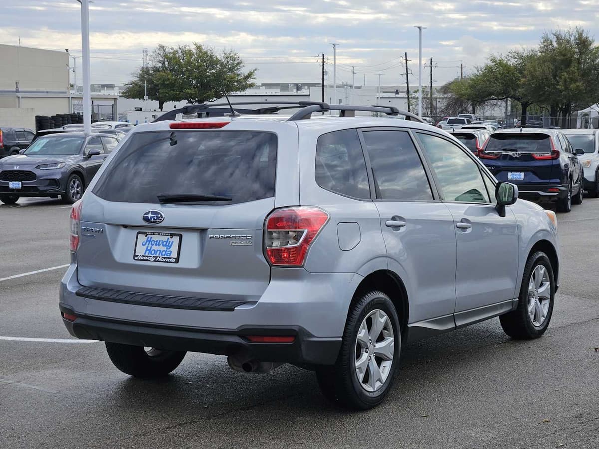 2014 Subaru Forester - Image 6