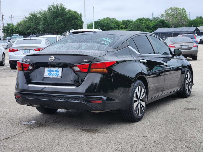 2021 Nissan Altima - Image 6