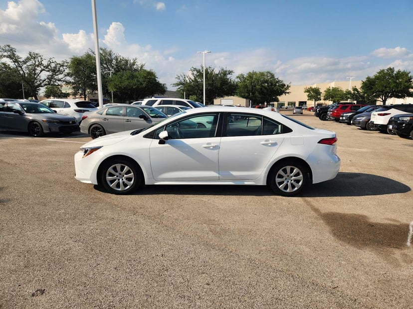 2024 Toyota Corolla - Image 4