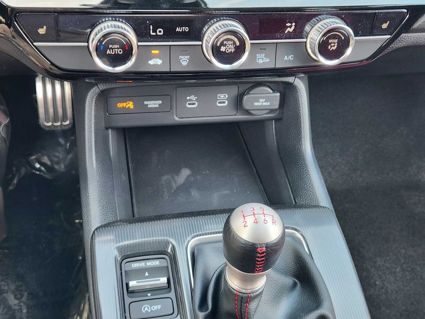 2026 Honda Civic Si - Image 17