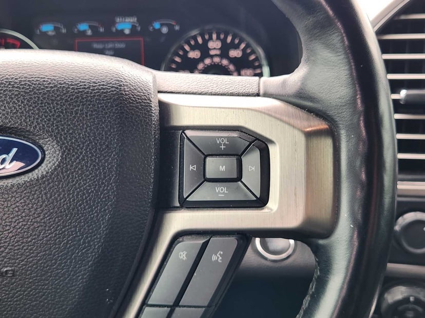 2017 Ford F-150 - Image 29