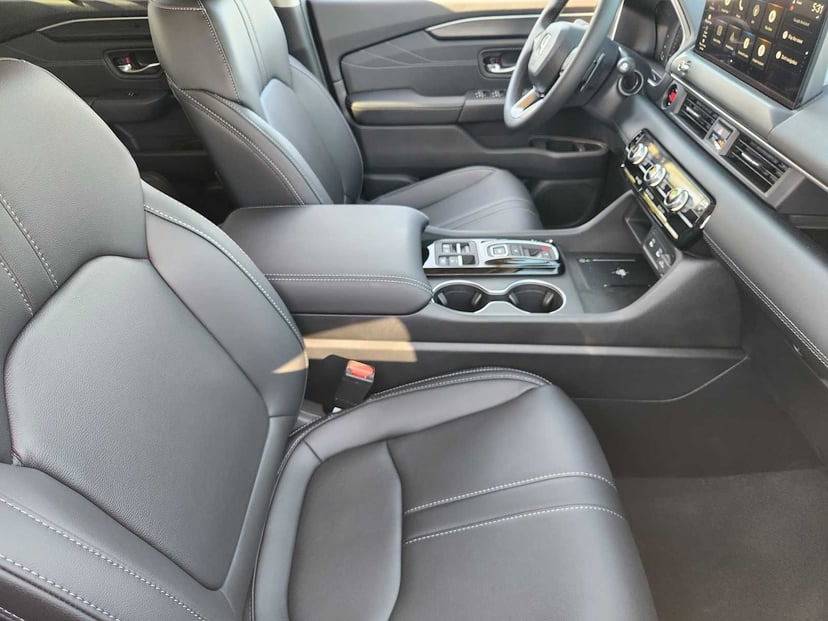 2026 Honda Pilot - Image 9