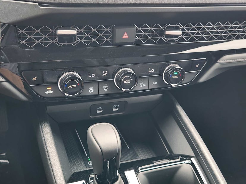 2026 Honda Accord Hybrid - Image 15
