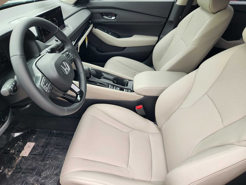 2026 Honda Accord Hybrid - Image 9