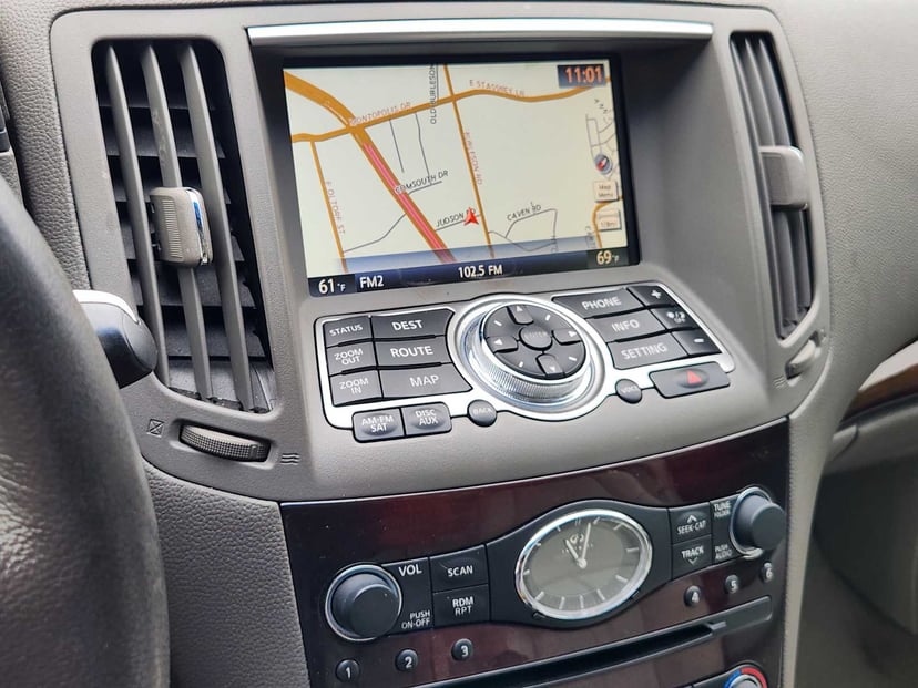 2012 INFINITI G37 Sedan - Image 17