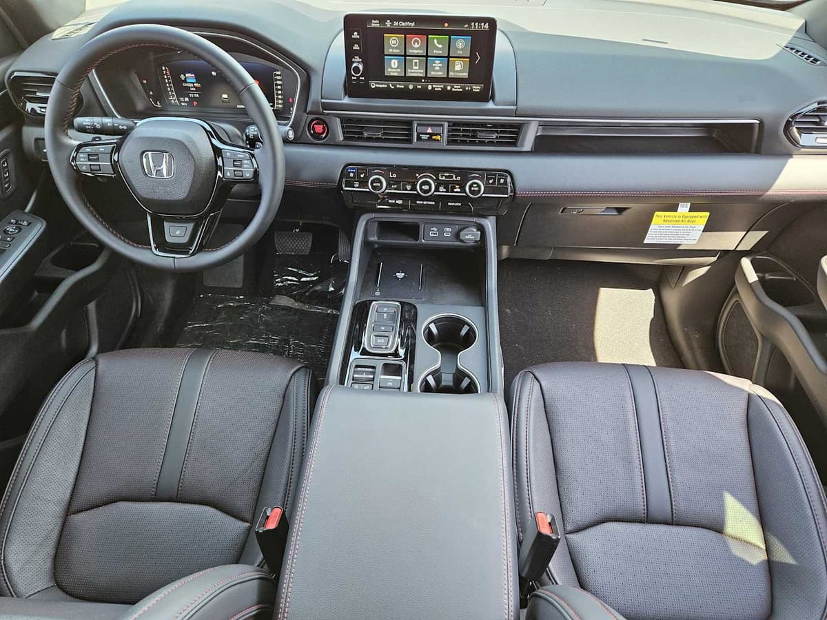 2025 Honda Pilot - Image 20