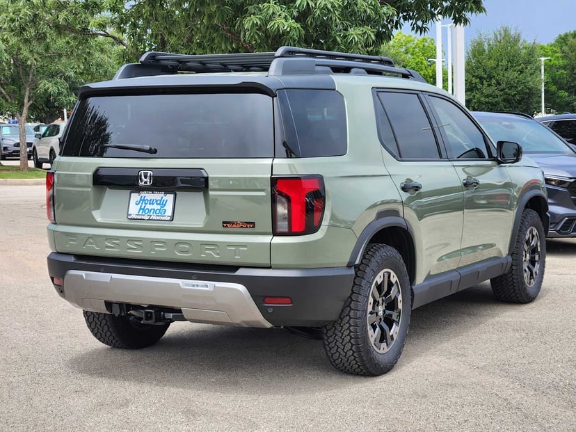 2026 Honda Passport - Image 4